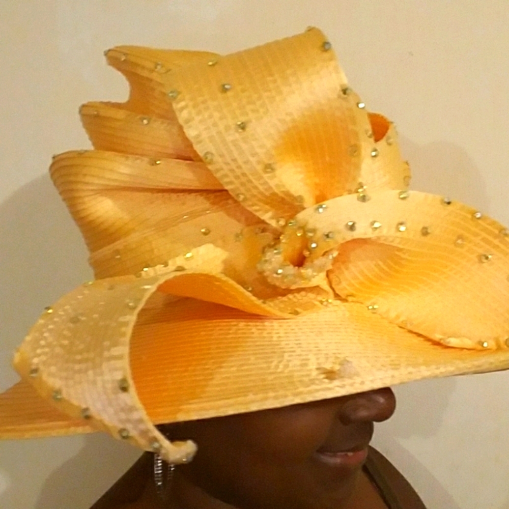 Elegant Yellow Women's Hat